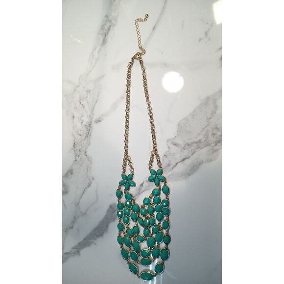 Bold Turquoise Colored Statement Necklace with Gold-toned Chain and Floral - Picture 6 of 12